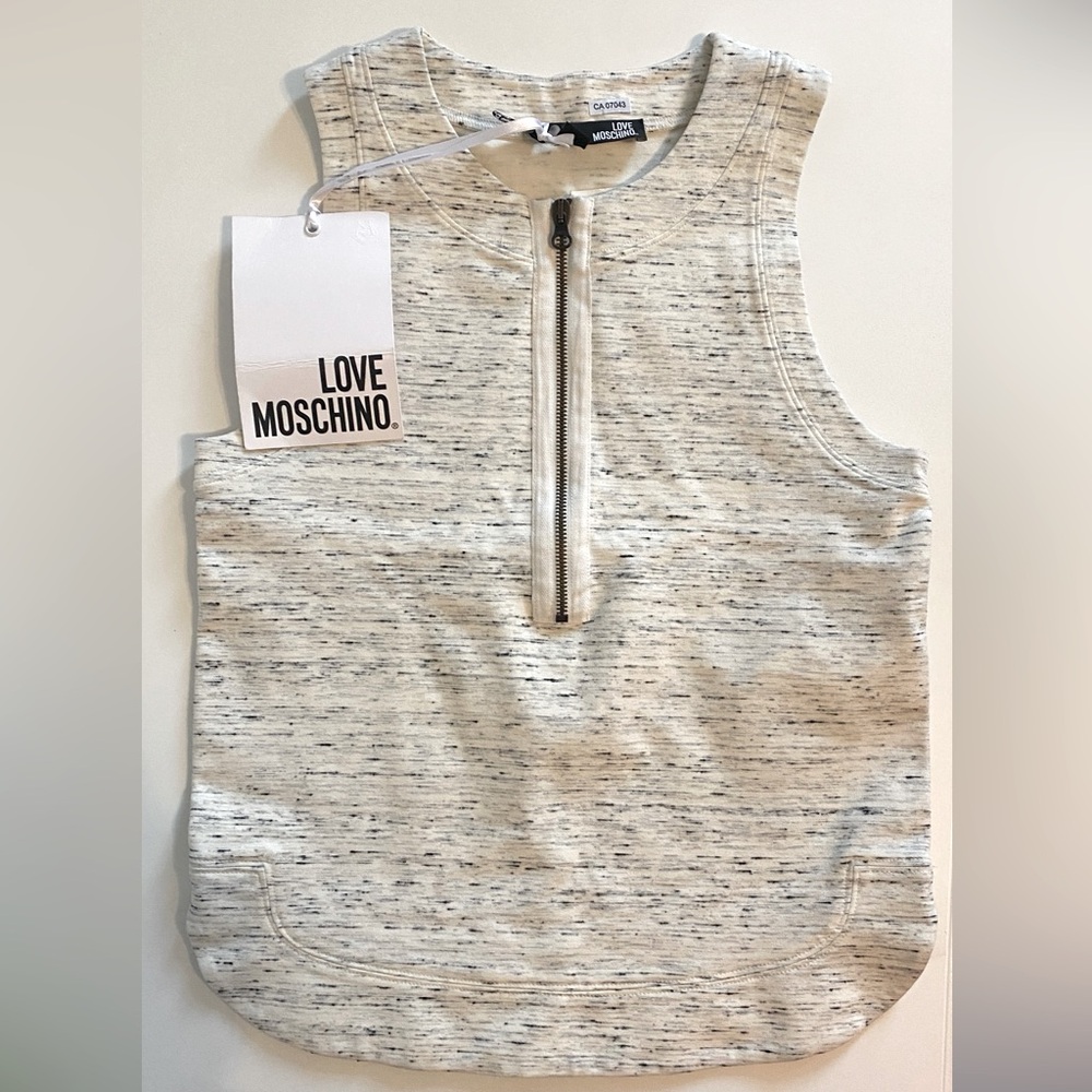 NWT - Love Moschino Women's Cream Sleeveless Top